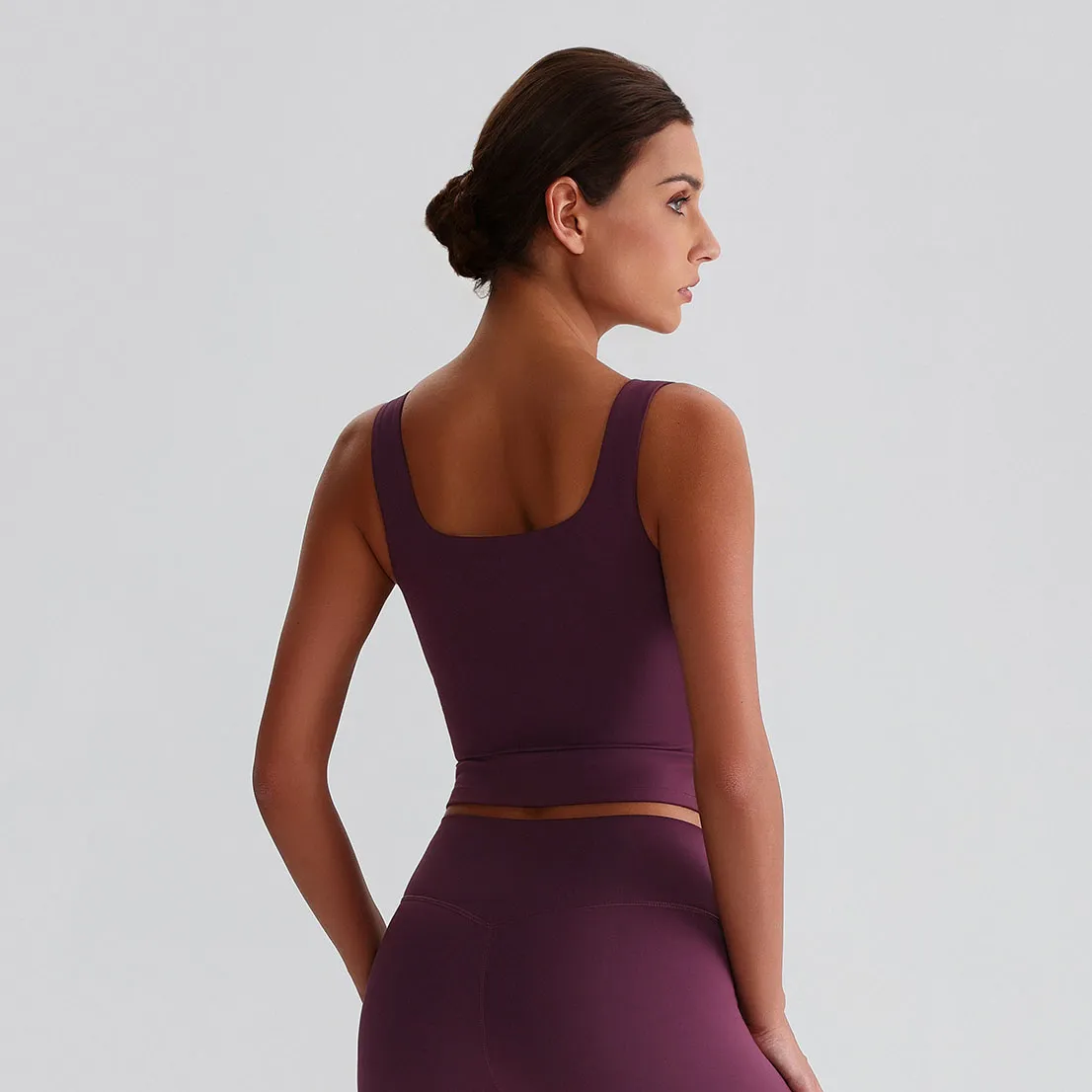 Square Neck Tank Top​​ Padded Sports Bras for Women Custom Fitness Apparel