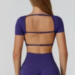 Slim Fit Fitness Top for Women Seamless Gym Set Yoga Outfits Wholesale Gym Clothing Distributors