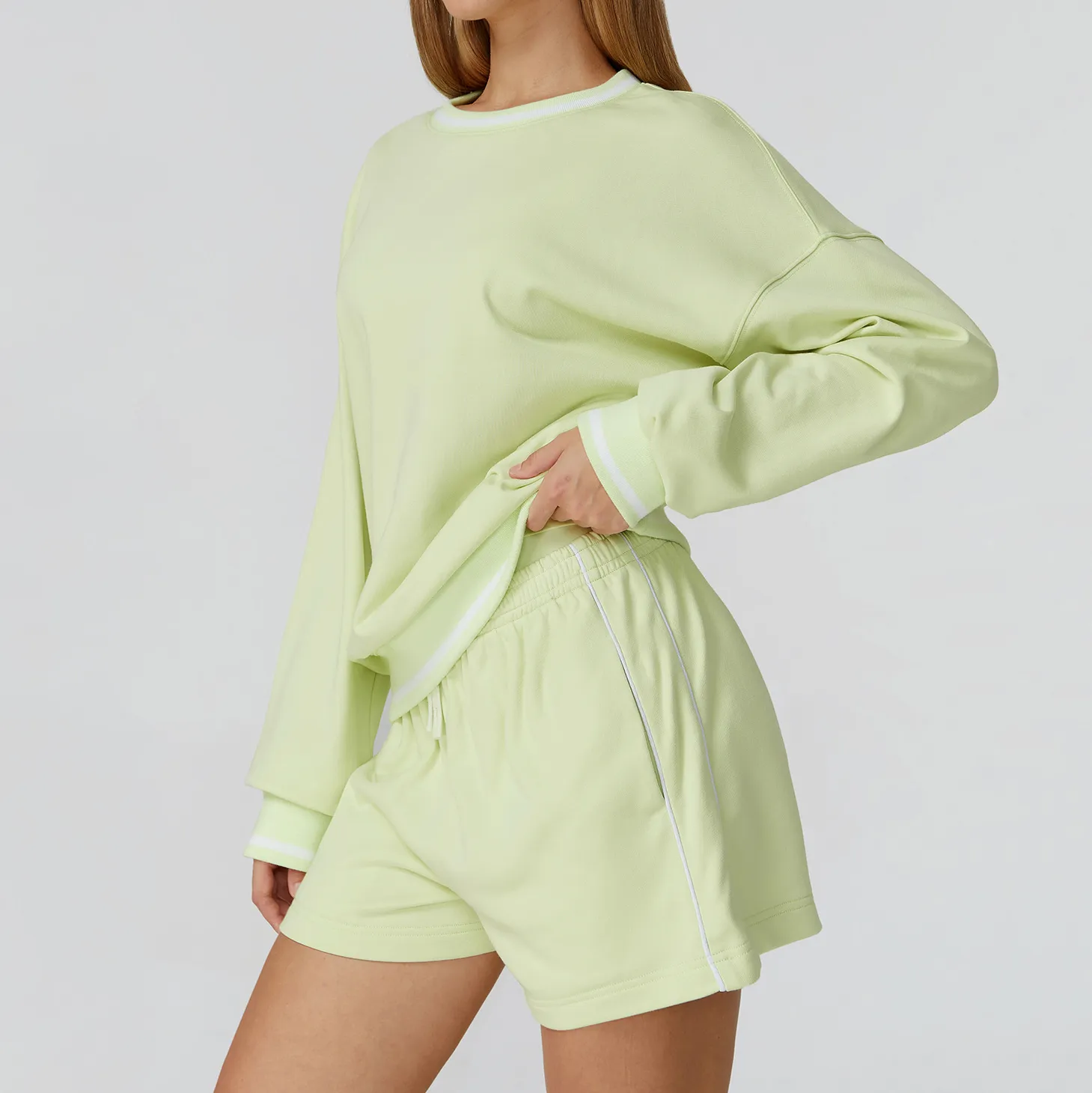 Loose Fit Round Neck Sweatshirt Wholesale Casual Wear Blank Label Clothing Custom Fitness Top Private Label Athletic Wear Athleisure Manufacturers