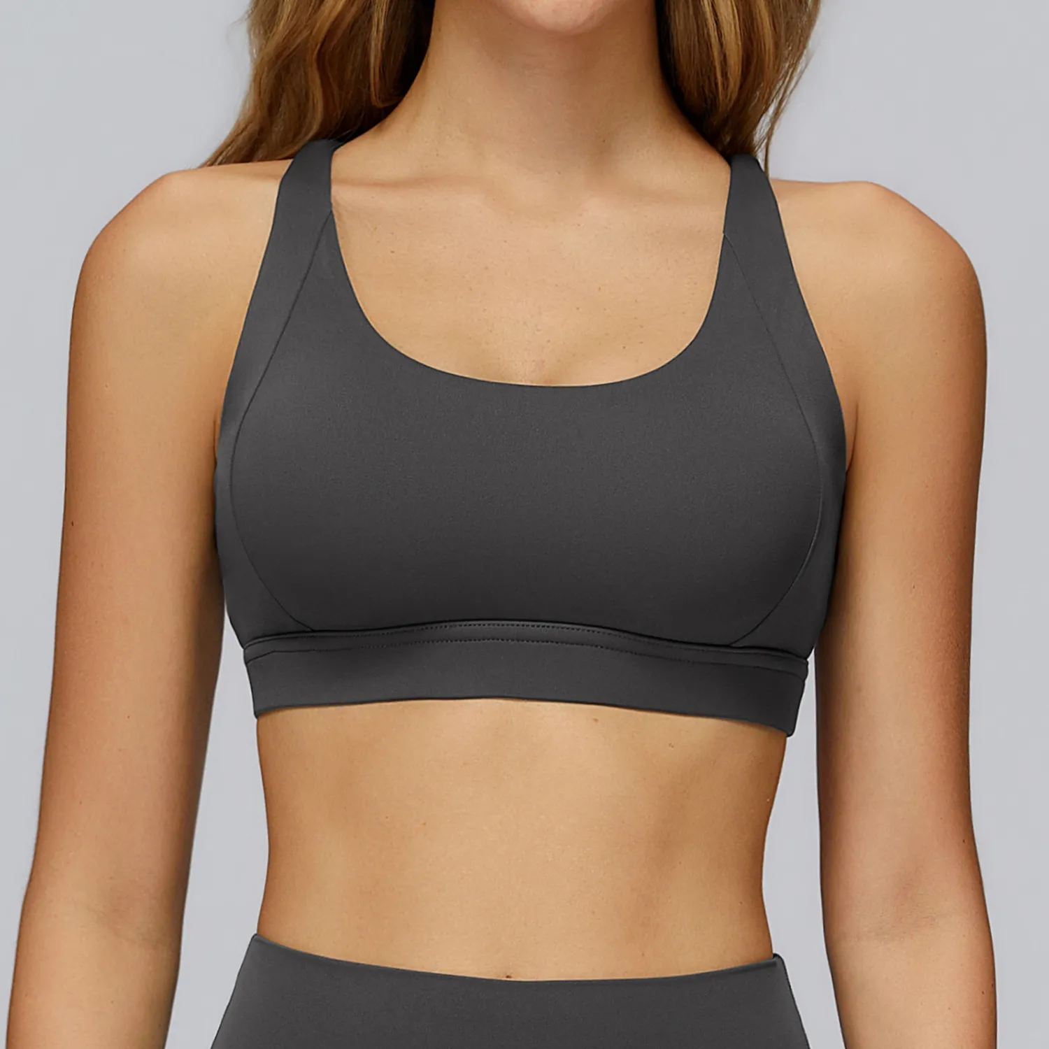Wholesale Sports Bras Private Label Sportswear Active Wear Manufacturer Cross-Back Padded Sports Bra