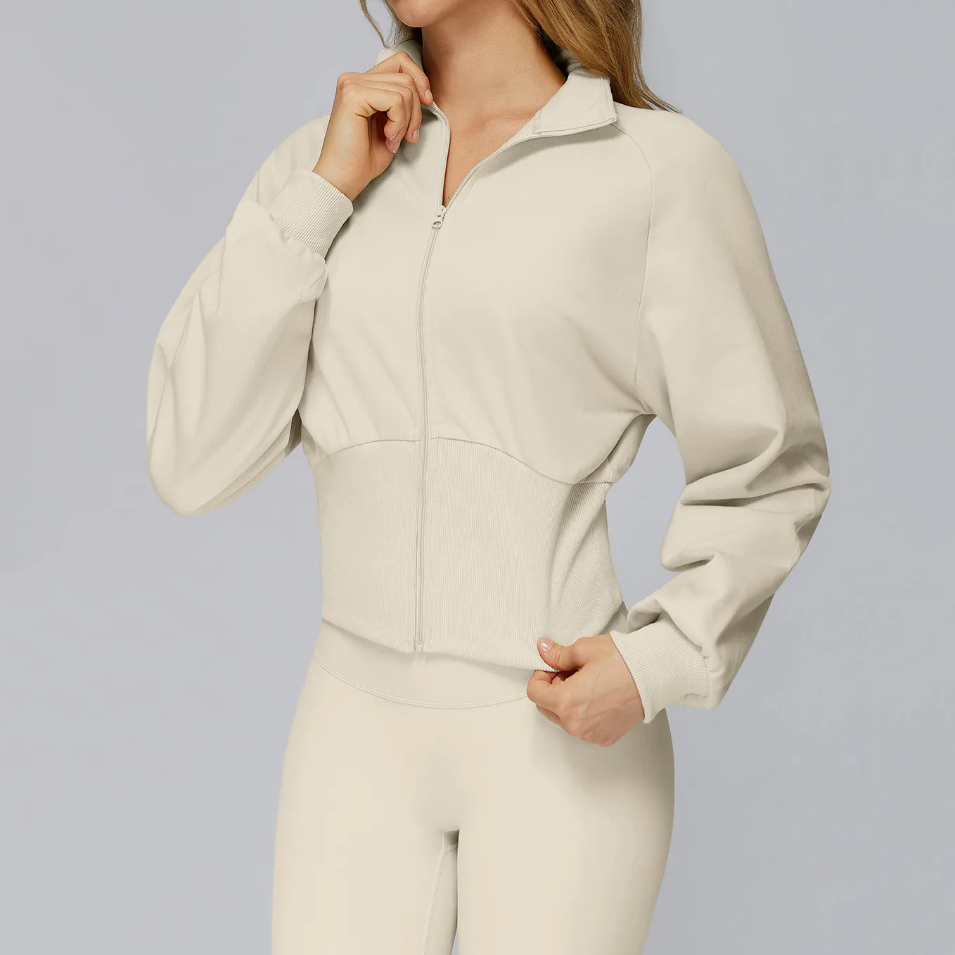 Athletic Wear Manufacturer Women's Stand Collar Zip-Up Fitness Jacket Wholesale Activewear Sets