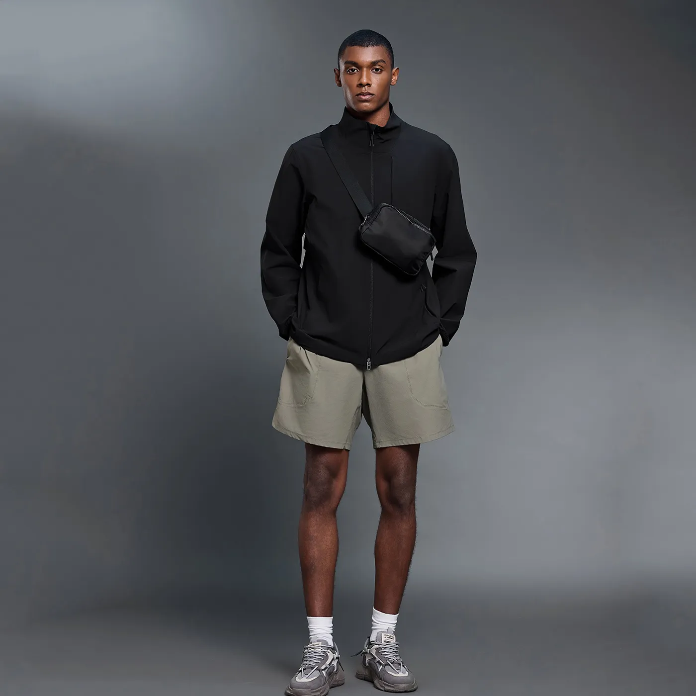 Athletic Lightweight Jacket Wholesale Men Sportswear Custom Workout Jackets Activewear Vendors